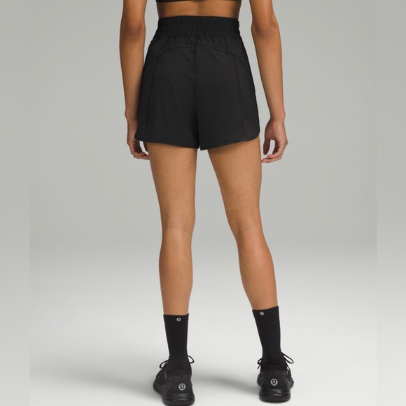 Lululemon Track That High-Rise Lined Short 5” Size 4 - Picture 5 of 10